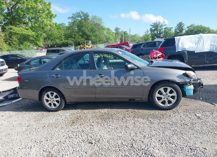 Photo 14 of 2006 Toyota Camry LE V6/XLE V6 (VIN 4T1BF30K76U627950)