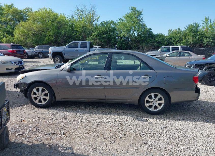 Photo 15 of 2006 Toyota Camry LE V6/XLE V6 (VIN 4T1BF30K76U627950)