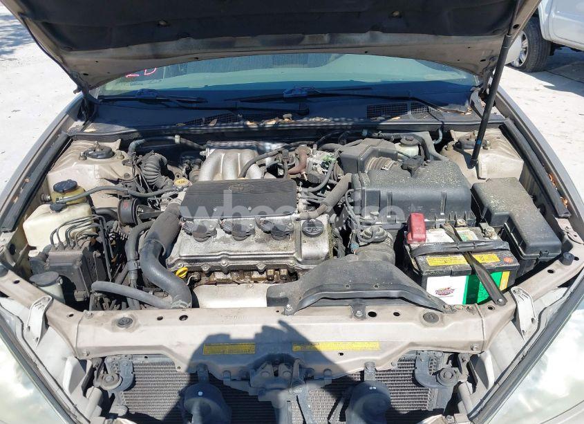 Photo 10 of 2002 Toyota Camry LE V6 (VIN 4T1BF30K82U018974)