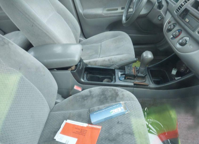 Photo 5 of 2002 Toyota Camry LE V6 (VIN 4T1BF30K82U023463)