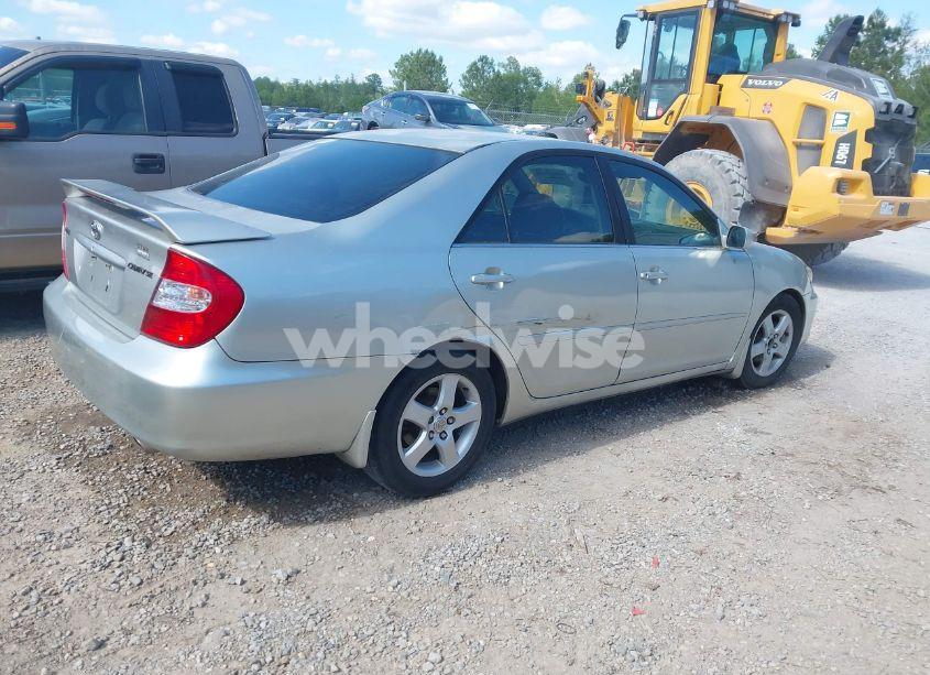 Photo 4 of 2002 Toyota Camry SE V6 (VIN 4T1BF30K82U508783)