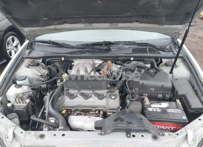 Photo 10 of 2002 Toyota Camry LE V6 (VIN 4T1BF30K82U523803)