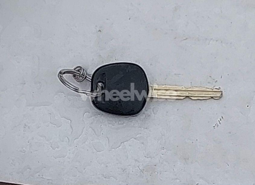 Photo 11 of 2002 Toyota Camry LE V6 (VIN 4T1BF30K82U523803)