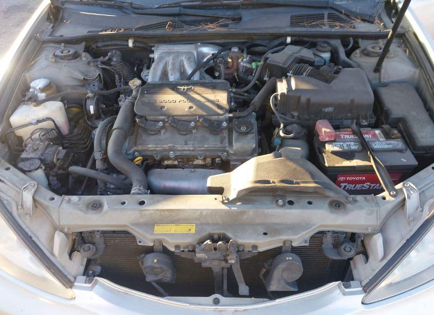 Photo 9 of 2002 Toyota Camry LE V6 (VIN 4T1BF30K82U531416)