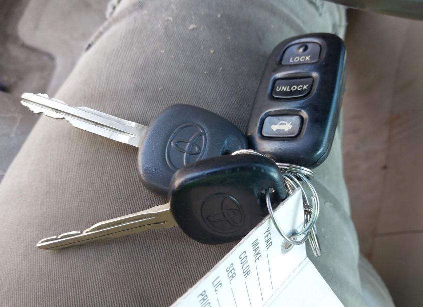 Photo 11 of 2003 Toyota Camry XLE V6 (VIN 4T1BF30K83U036439)