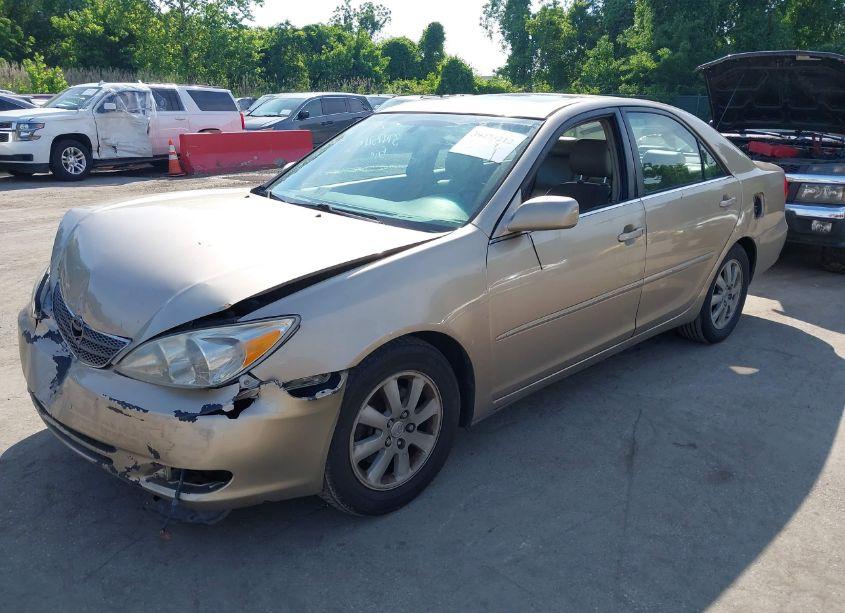 Photo 2 of 2003 Toyota Camry XLE V6 (VIN 4T1BF30K83U036439)