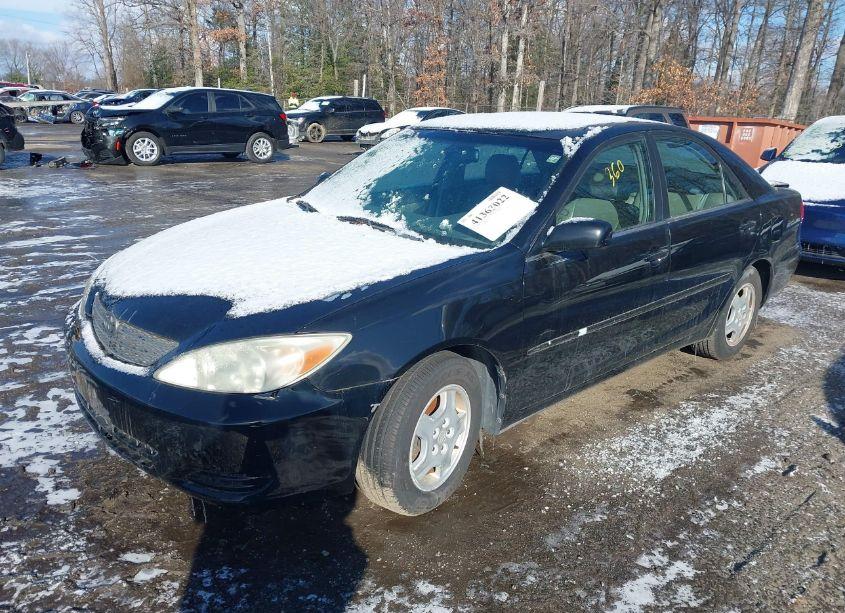 Photo 2 of 2003 Toyota Camry LE V6 (VIN 4T1BF30K83U051779)
