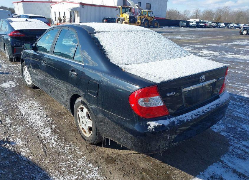 Photo 3 of 2003 Toyota Camry LE V6 (VIN 4T1BF30K83U051779)