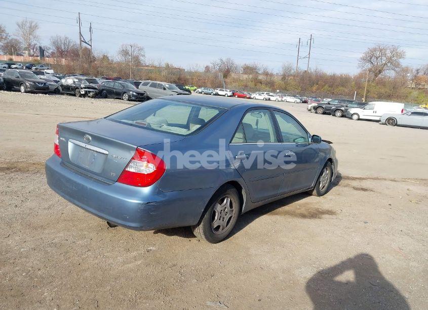 Photo 4 of 2003 Toyota Camry LE V6 (VIN 4T1BF30K83U549075)