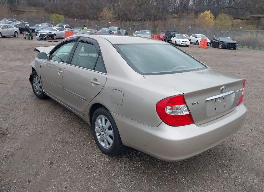 Photo 3 of 2004 Toyota Camry XLE V6 (VIN 4T1BF30K84U586323)