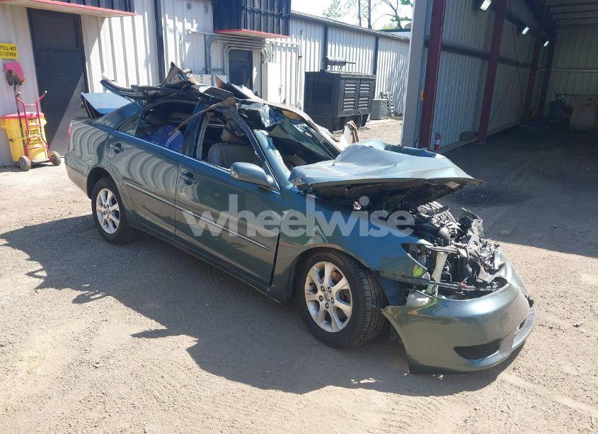 2005 Toyota Camry (VIN 4T1BF30K85U095087) main photo