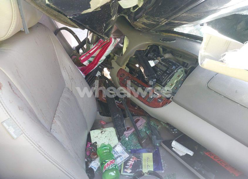 Photo 5 of 2005 Toyota Camry (VIN 4T1BF30K85U095087)