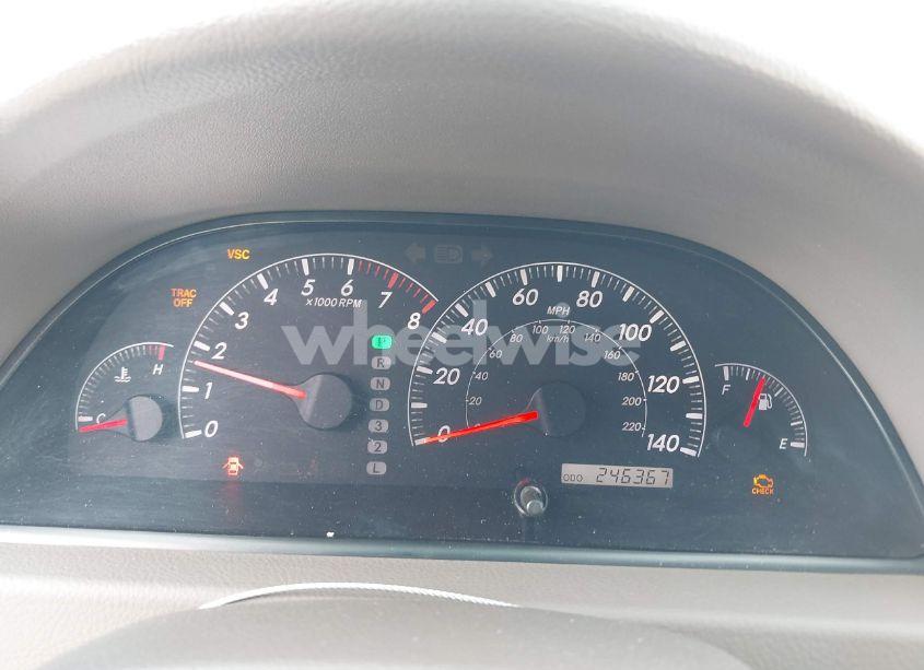 Photo 7 of 2005 Toyota Camry XLE V6 (VIN 4T1BF30K85U108551)