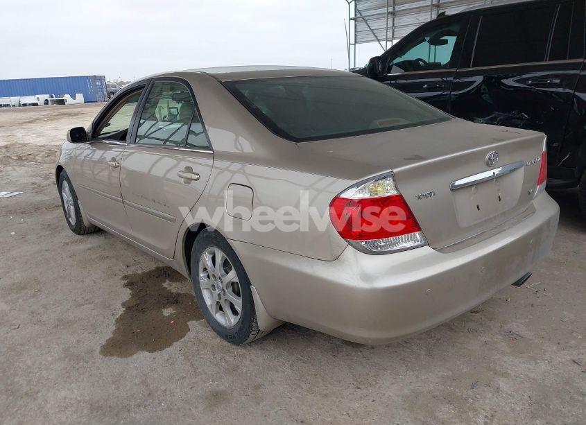 Photo 3 of 2006 Toyota Camry XLE V6 (VIN 4T1BF30K86U628640)