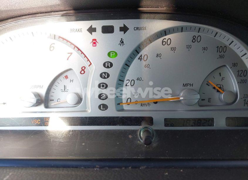 Photo 7 of 2002 Toyota Camry SE V6 (VIN 4T1BF30K92U021298)