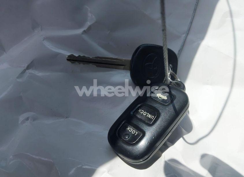 Photo 11 of 2002 Toyota Camry SE V6 (VIN 4T1BF30K92U501633)