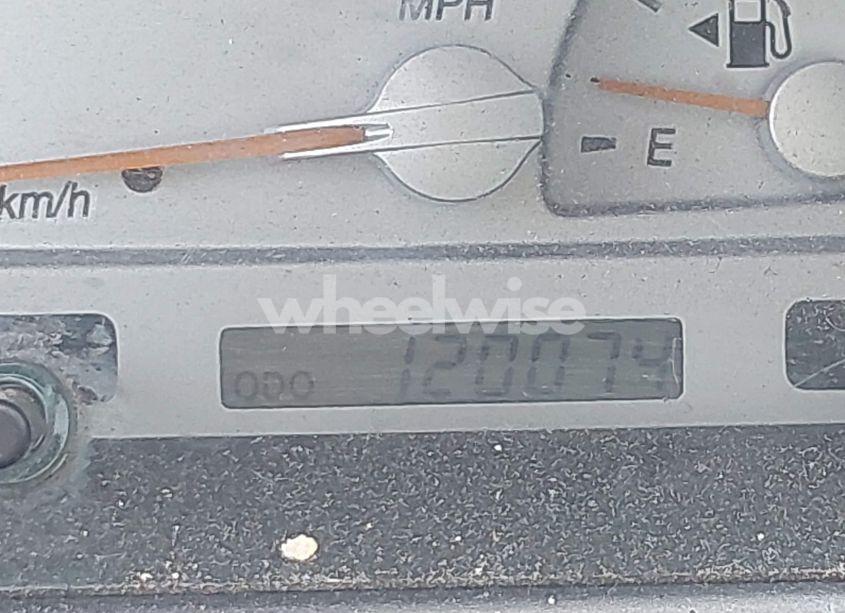 Photo 7 of 2002 Toyota Camry SE V6 (VIN 4T1BF30K92U501633)