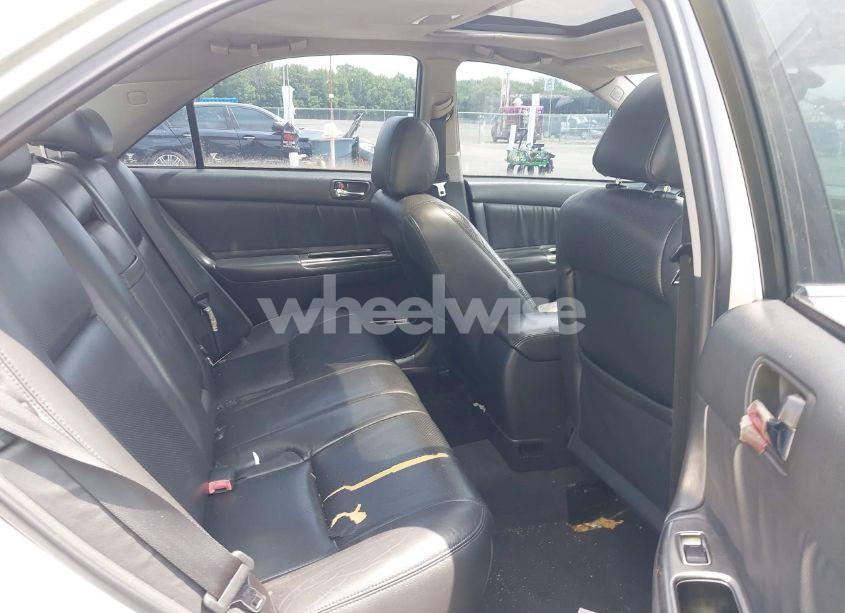 Photo 8 of 2002 Toyota Camry SE V6 (VIN 4T1BF30K92U501633)