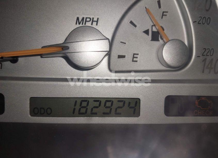 Photo 16 of 2002 Toyota Camry SE V6 (VIN 4T1BF30K92U506010)