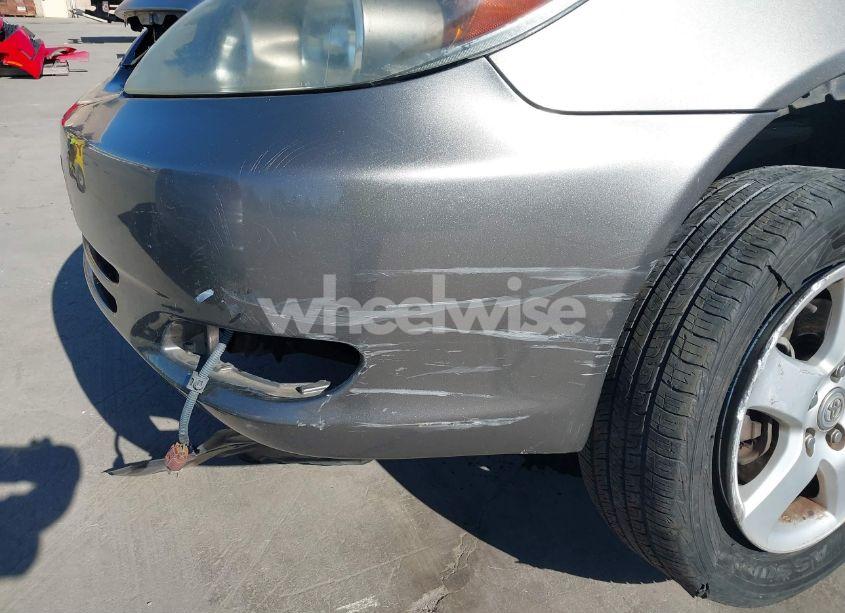 Photo 18 of 2002 Toyota Camry SE V6 (VIN 4T1BF30K92U506010)