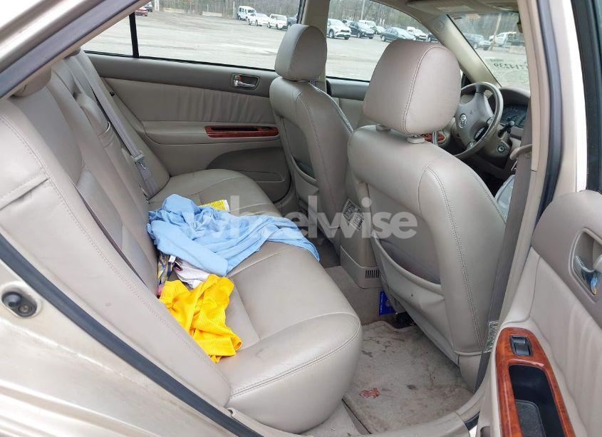 Photo 8 of 2002 Toyota Camry LE V6/SE V6/XLE V6 (VIN 4T1BF30K92U537483)