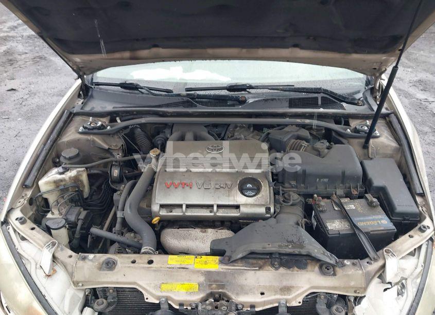 Photo 10 of 2003 Toyota Camry XLE V6 (VIN 4T1BF30K93U058997)