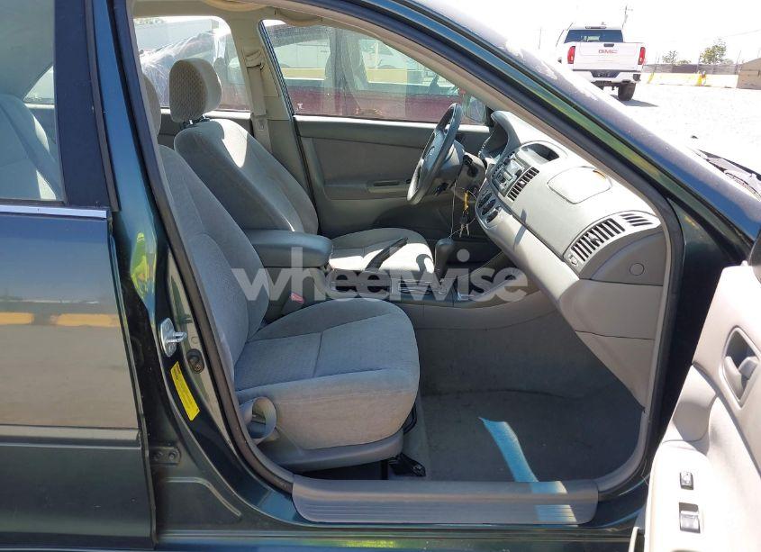 Photo 5 of 2003 Toyota Camry LE (VIN 4T1BF30K93U554432)