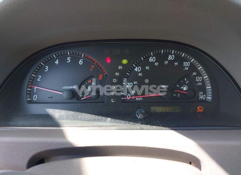 Photo 7 of 2003 Toyota Camry LE (VIN 4T1BF30K93U554432)