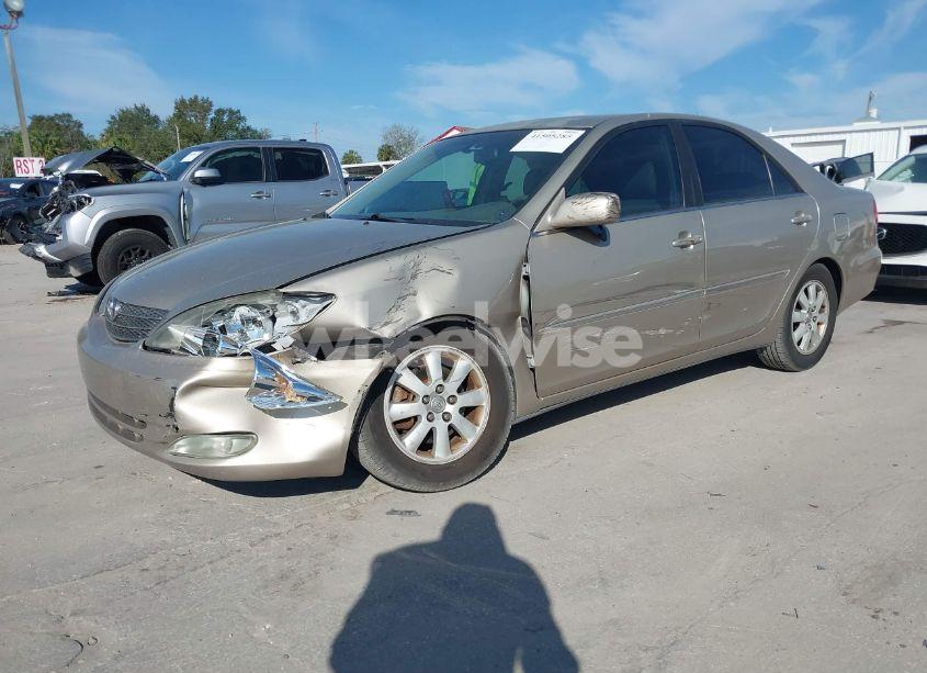 Photo 2 of 2003 Toyota Camry XLE V6 (VIN 4T1BF30K93U559386)