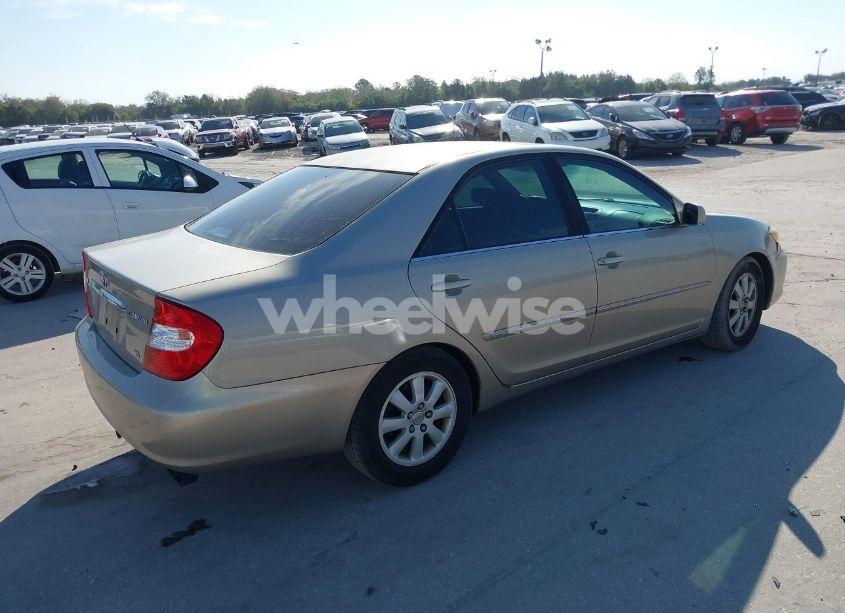 Photo 4 of 2003 Toyota Camry XLE V6 (VIN 4T1BF30K93U559386)