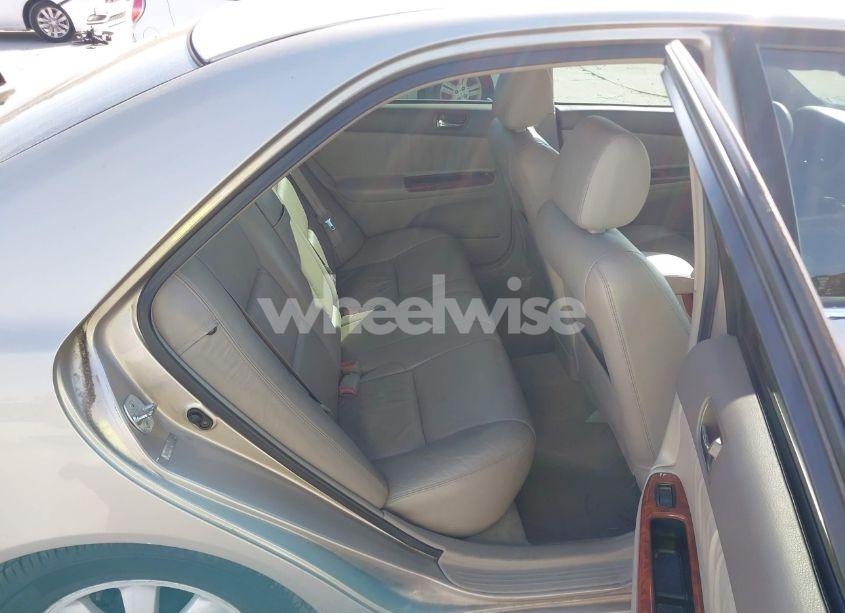 Photo 8 of 2003 Toyota Camry XLE V6 (VIN 4T1BF30K93U559386)