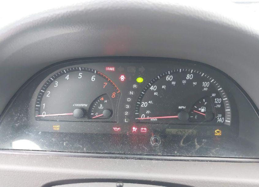 Photo 7 of 2004 Toyota Camry XLE V6 (VIN 4T1BF30K94U580014)