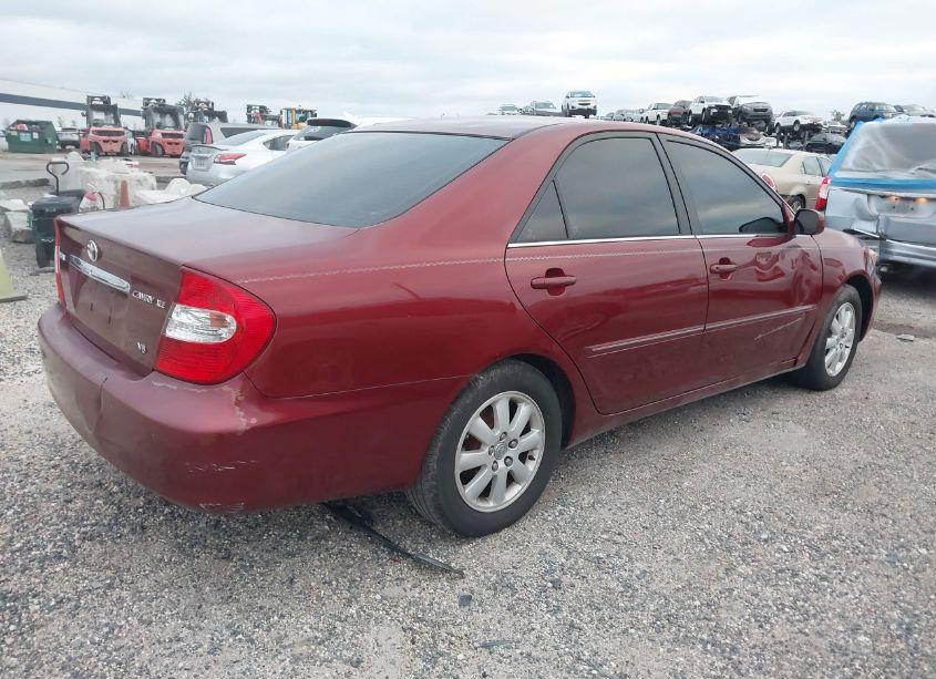 Photo 4 of 2002 Toyota Camry XLE V6 (VIN 4T1BF30KX2U029295)