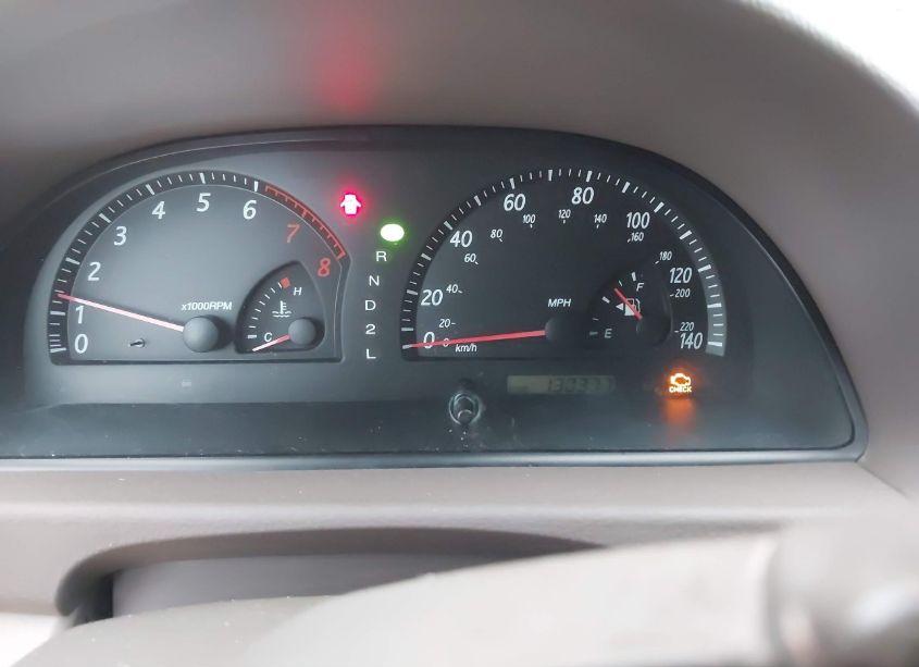 Photo 7 of 2002 Toyota Camry XLE V6 (VIN 4T1BF30KX2U029295)