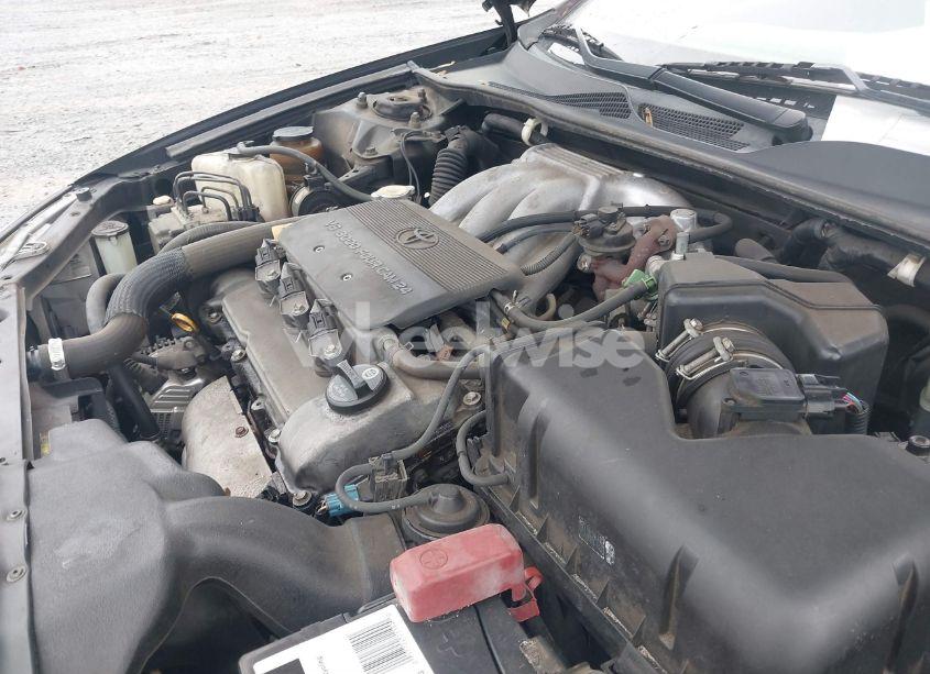 Photo 10 of 2002 Toyota Camry XLE V6 (VIN 4T1BF30KX2U528288)