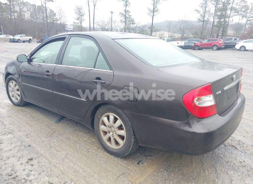 Photo 3 of 2002 Toyota Camry XLE V6 (VIN 4T1BF30KX2U528288)