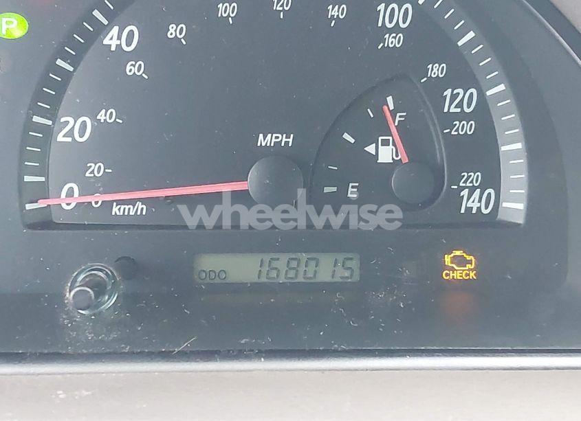 Photo 7 of 2002 Toyota Camry XLE V6 (VIN 4T1BF30KX2U528288)