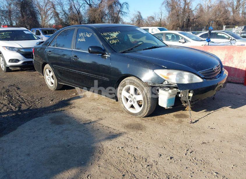 2003 Toyota Camry SE V6 (VIN 4T1BF30KX3U043036) main photo