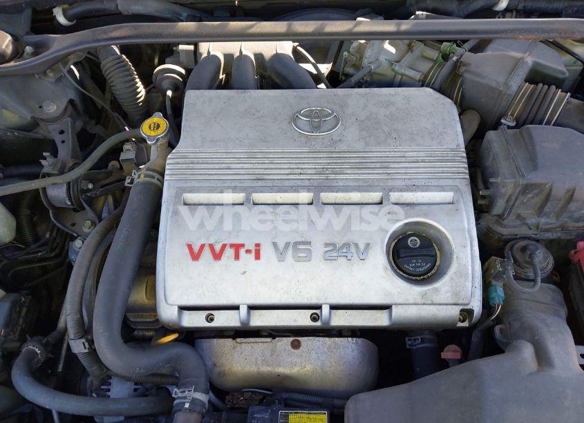 Photo 10 of 2003 Toyota Camry XLE V6 (VIN 4T1BF30KX3U566816)