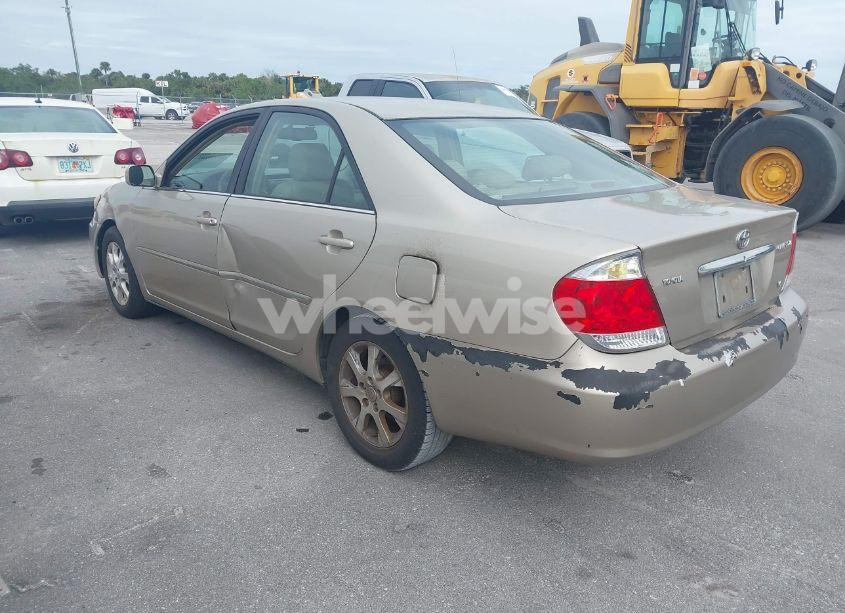 Photo 3 of 2006 Toyota Camry XLE V6 (VIN 4T1BF30KX6U118905)