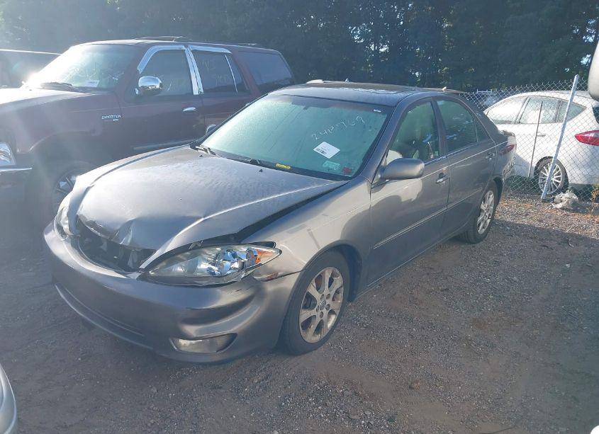 Photo 2 of 2006 Toyota Camry XLE V6 (VIN 4T1BF30KX6U622595)