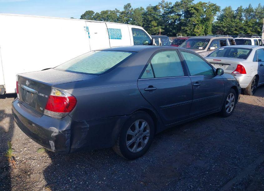 Photo 4 of 2006 Toyota Camry XLE V6 (VIN 4T1BF30KX6U622595)