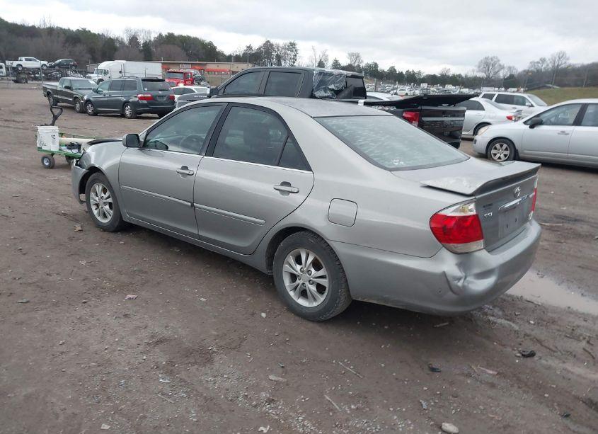 Photo 3 of 2006 Toyota Camry LE V6 (VIN 4T1BF30KX6U624086)