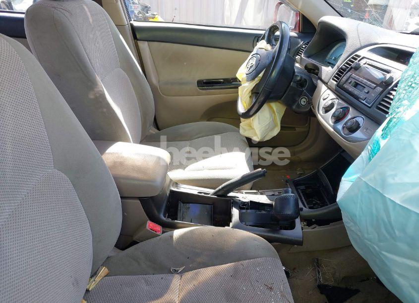 Photo 5 of 2002 Toyota Camry SE V6 (VIN 4T1BF32K02U006928)