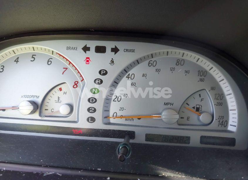 Photo 7 of 2002 Toyota Camry SE V6 (VIN 4T1BF32K02U006928)