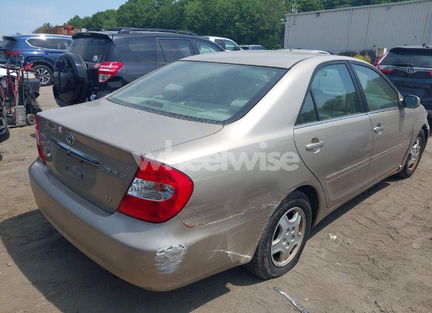 Photo 4 of 2002 Toyota Camry LE V6 (VIN 4T1BF32K02U506975)