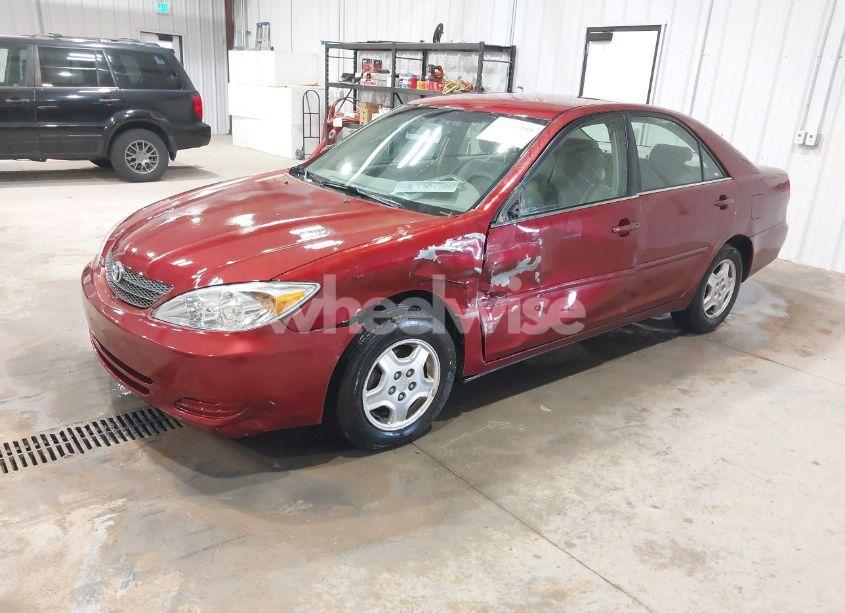 Photo 2 of 2002 Toyota Camry LE V6 (VIN 4T1BF32K02U529849)