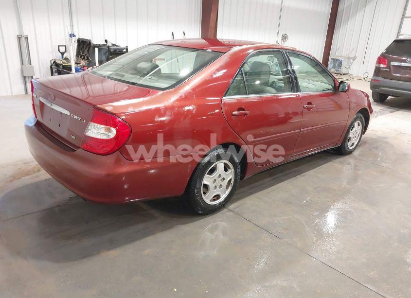 Photo 4 of 2002 Toyota Camry LE V6 (VIN 4T1BF32K02U529849)
