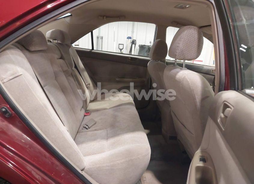 Photo 8 of 2002 Toyota Camry LE V6 (VIN 4T1BF32K02U529849)