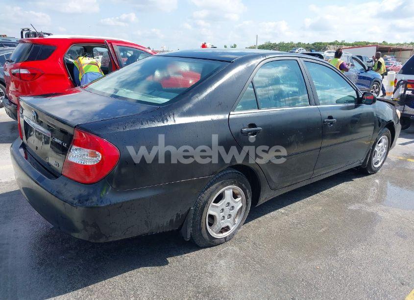 Photo 4 of 2003 Toyota Camry LE V6 (VIN 4T1BF32K03U059226)